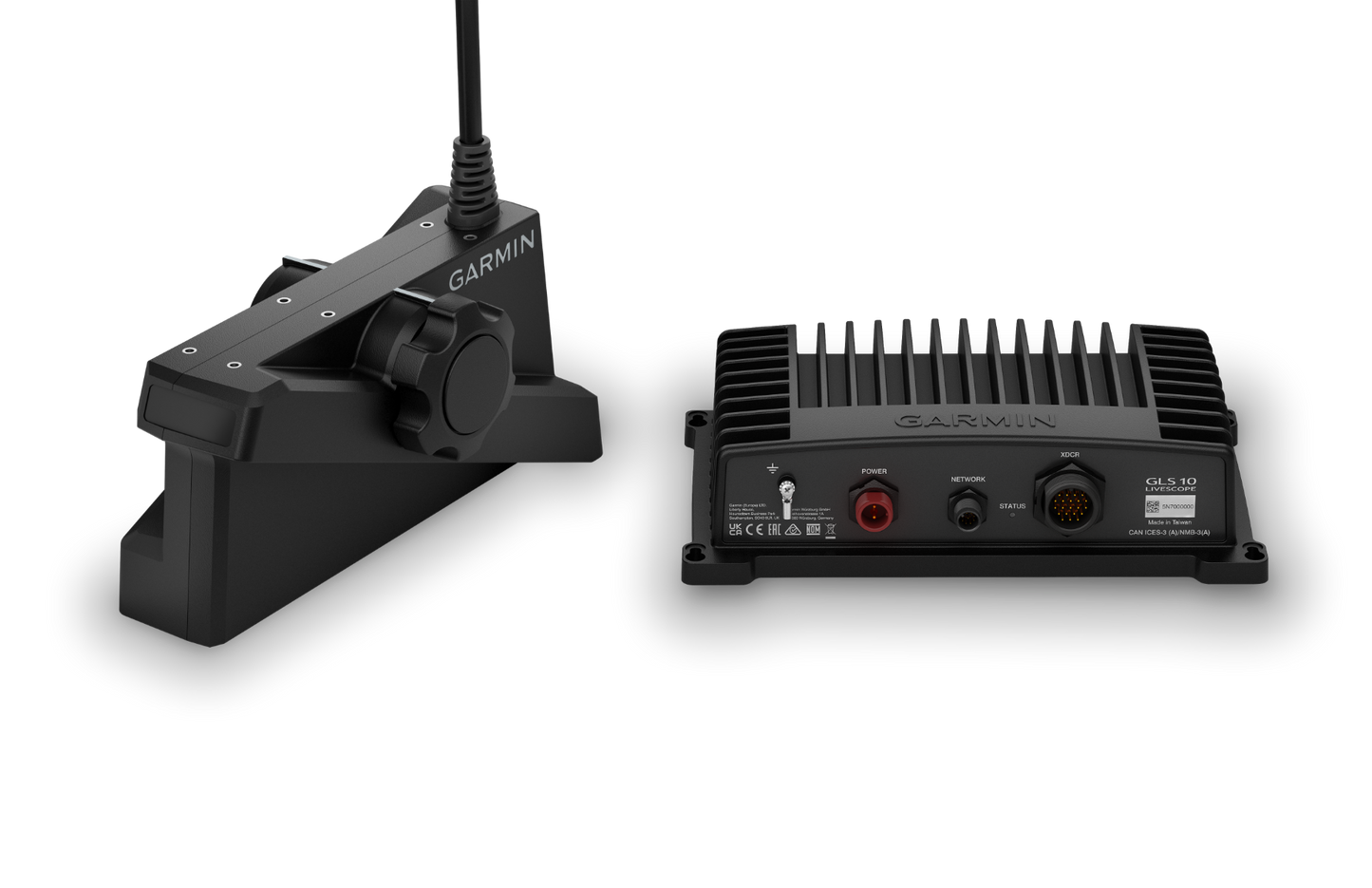 Garmin LiveScope XR System with GLS 10 and LVS62 transducer (2-piece)