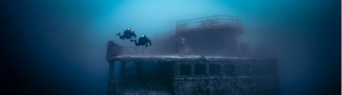 Explore the Garmin Descent Diving Computer Series for Adventurous Divers, perfect for every underwater adventure.