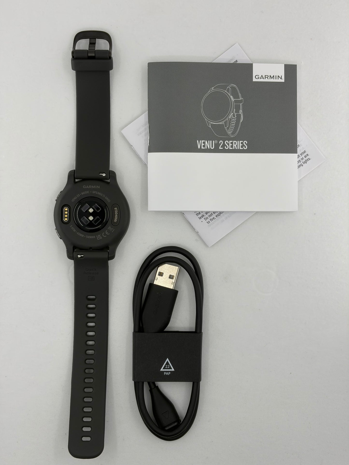 Reloj inteligente con GPS y bisel de pizarra y caja de grafito Garmin Venu 2s (reacondicionado certificado por Garmin)